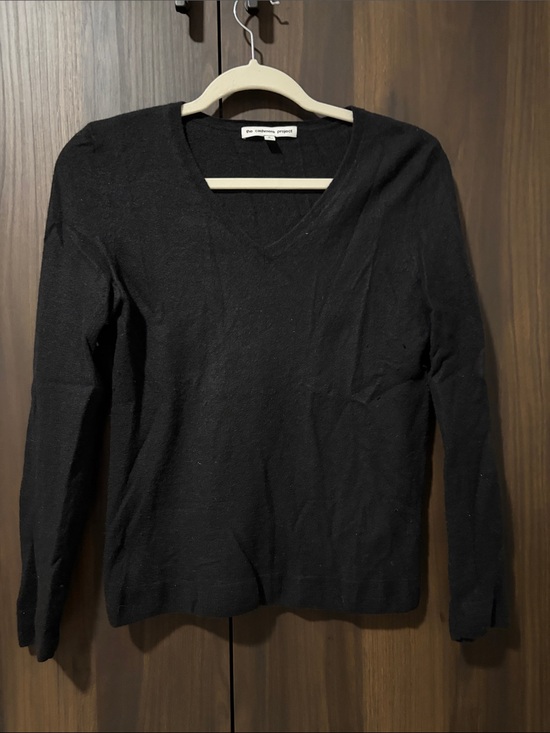 The Cashmere Project Sweaters - Black V-Neck Sweater - The Cashmere Project